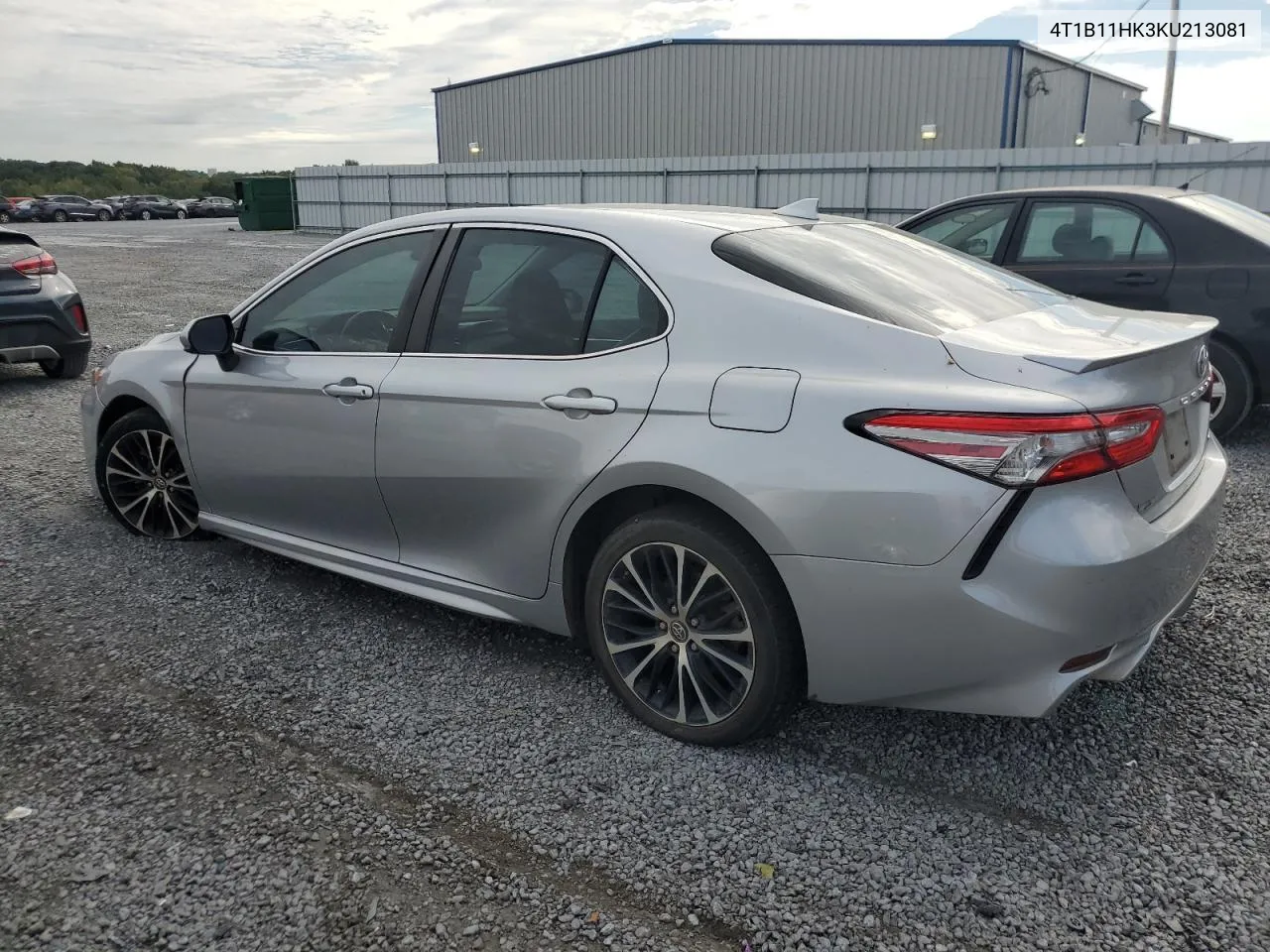 4T1B11HK3KU213081 2019 Toyota Camry L