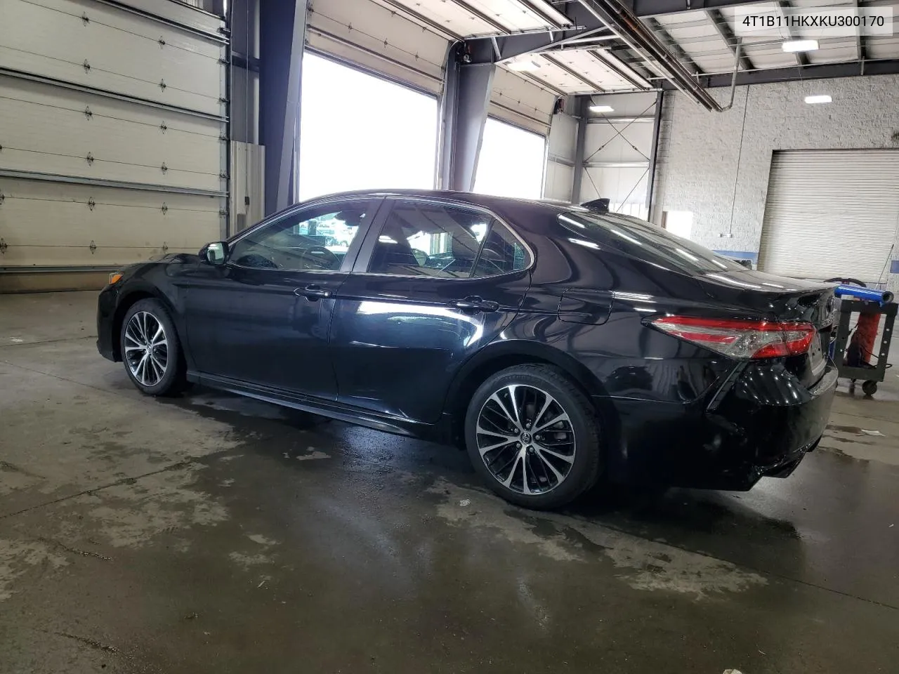 4T1B11HKXKU300170 2019 Toyota Camry L