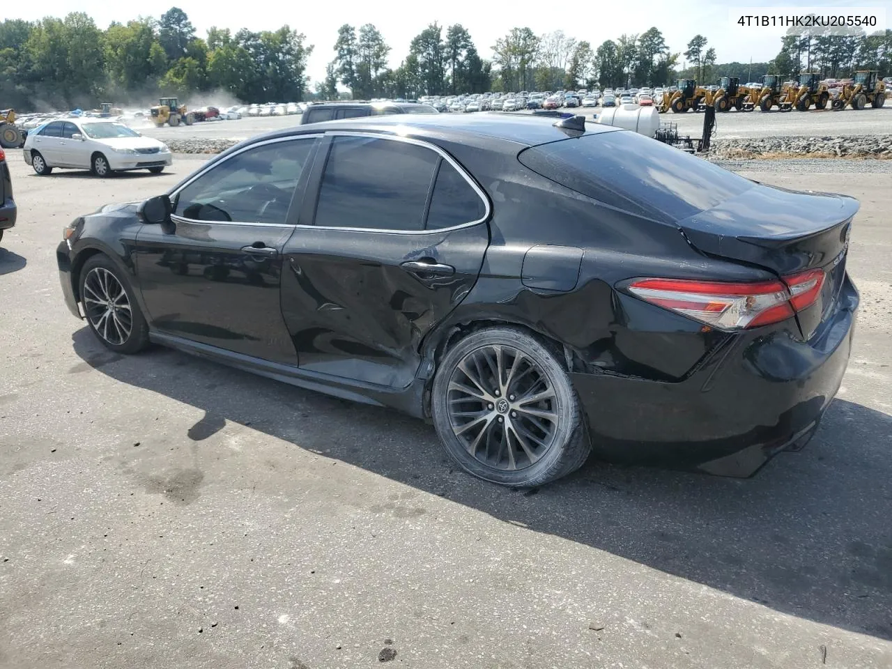 2019 Toyota Camry L VIN: 4T1B11HK2KU205540 Lot: 70322404