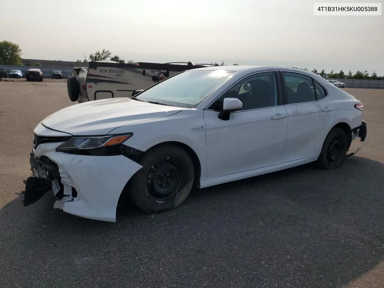 2019 Toyota Camry Le VIN: 4T1B31HK5KU005388 Lot: 70443964