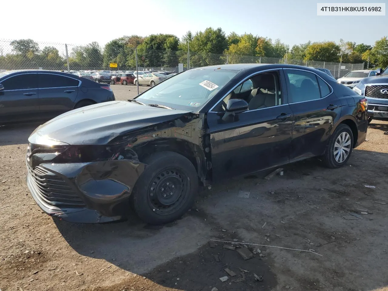 2019 Toyota Camry Le VIN: 4T1B31HK8KU516982 Lot: 71085054