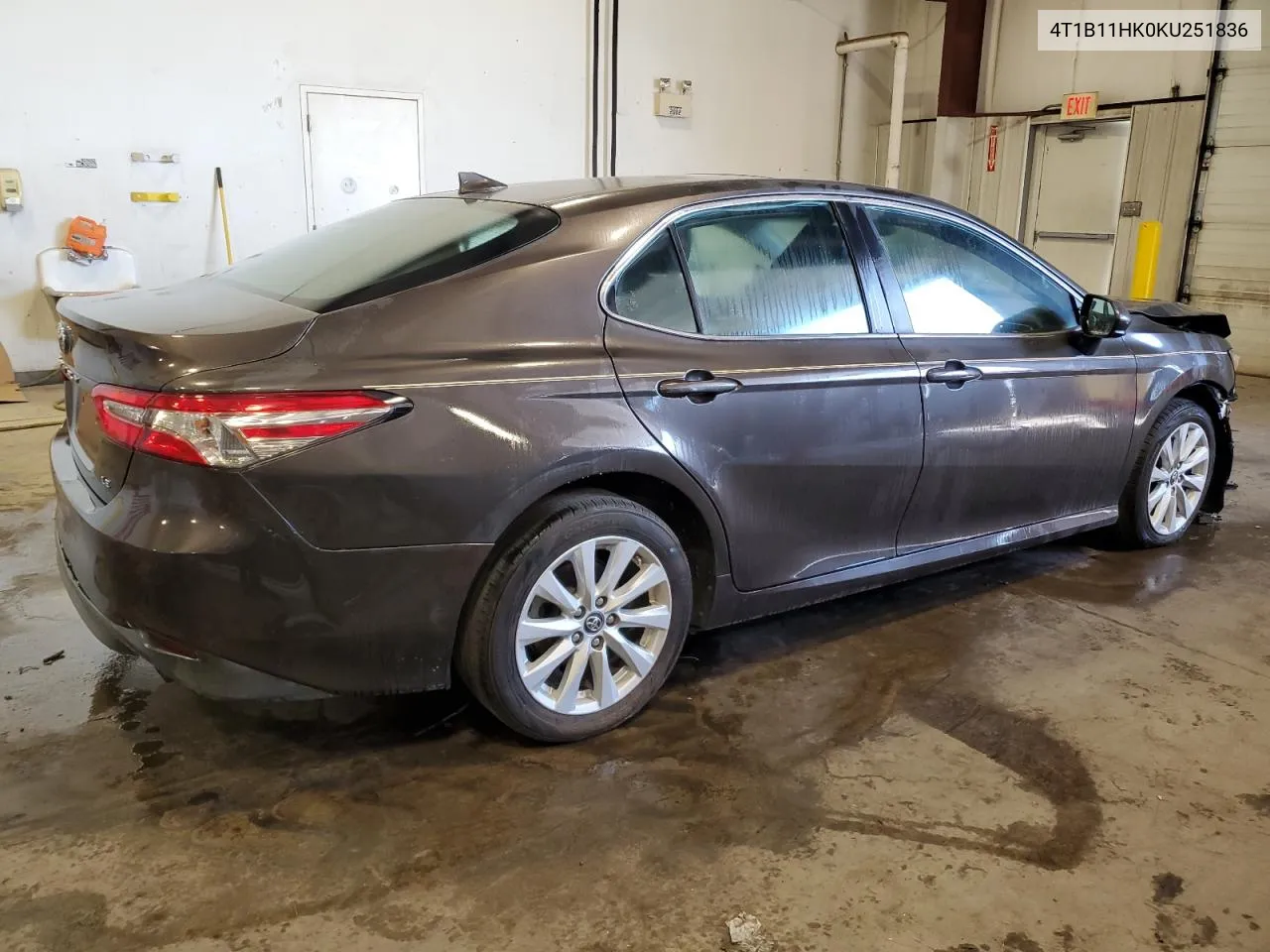 2019 Toyota Camry L VIN: 4T1B11HK0KU251836 Lot: 71198894