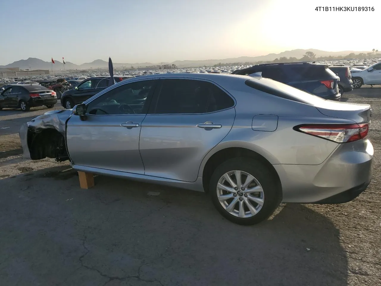 4T1B11HK3KU189316 2019 Toyota Camry L