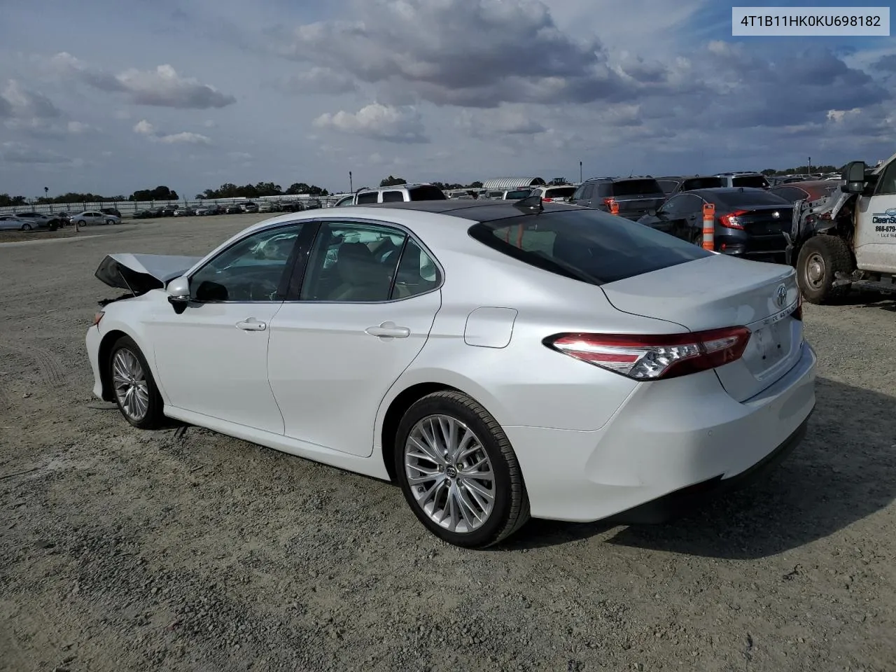 2019 Toyota Camry L VIN: 4T1B11HK0KU698182 Lot: 71875304