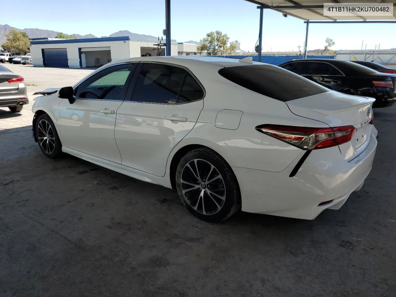 4T1B11HK2KU700482 2019 Toyota Camry L