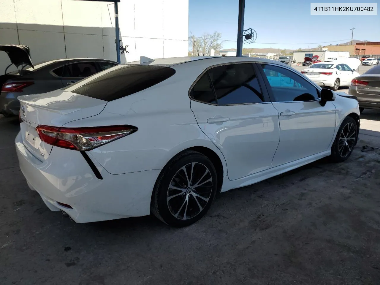 4T1B11HK2KU700482 2019 Toyota Camry L