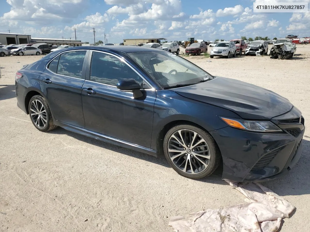 2019 Toyota Camry L VIN: 4T1B11HK7KU827857 Lot: 72336054