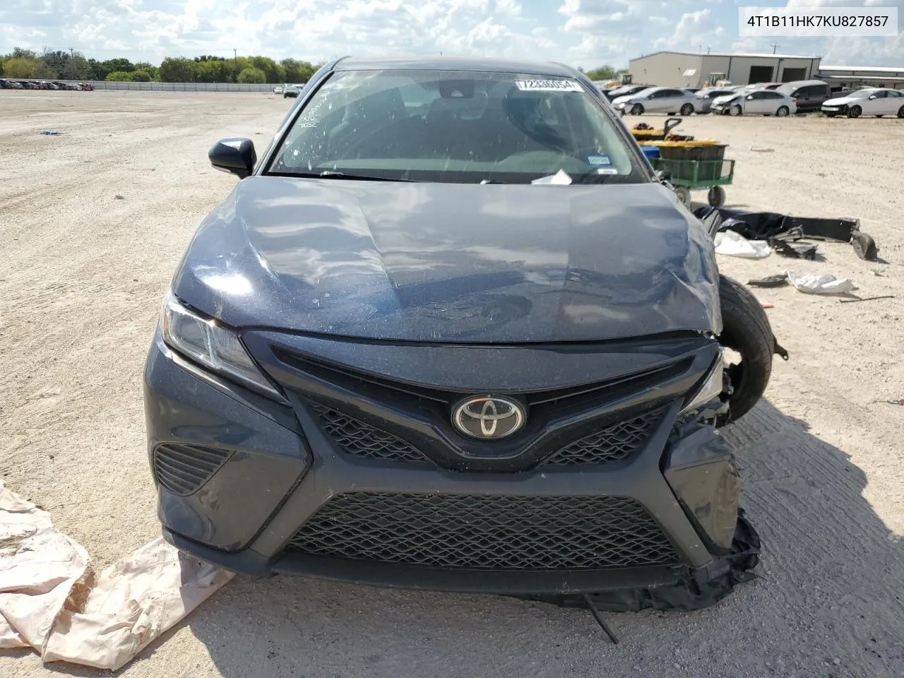 2019 Toyota Camry L VIN: 4T1B11HK7KU827857 Lot: 72336054