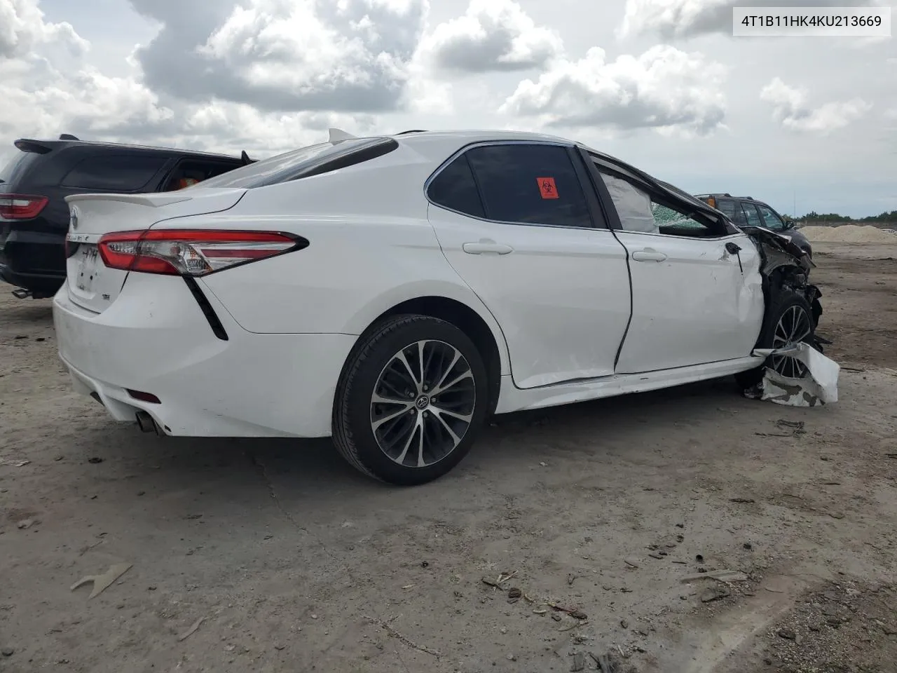 2019 Toyota Camry L VIN: 4T1B11HK4KU213669 Lot: 72390584