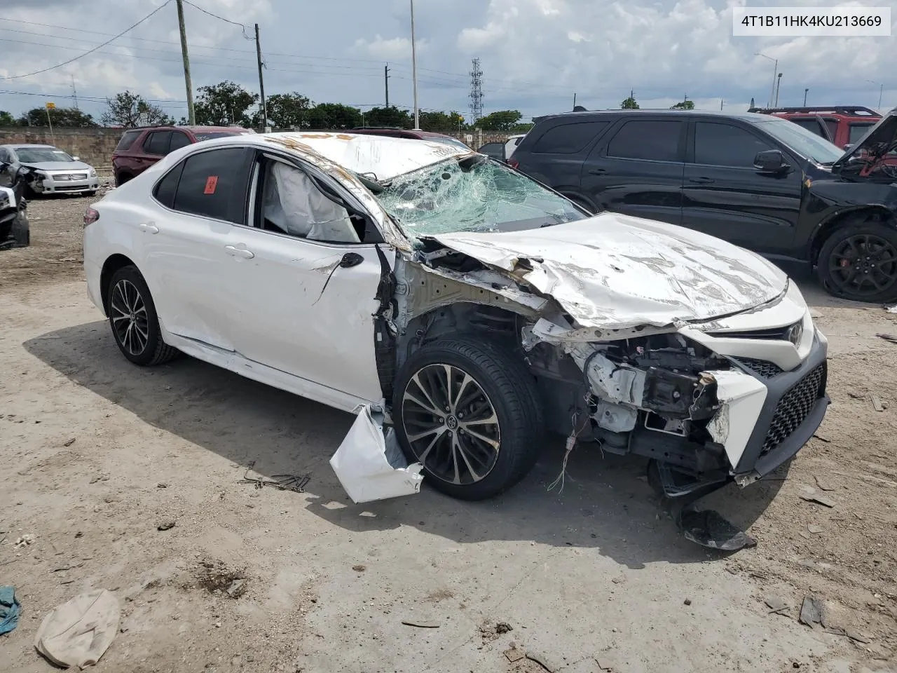 4T1B11HK4KU213669 2019 Toyota Camry L