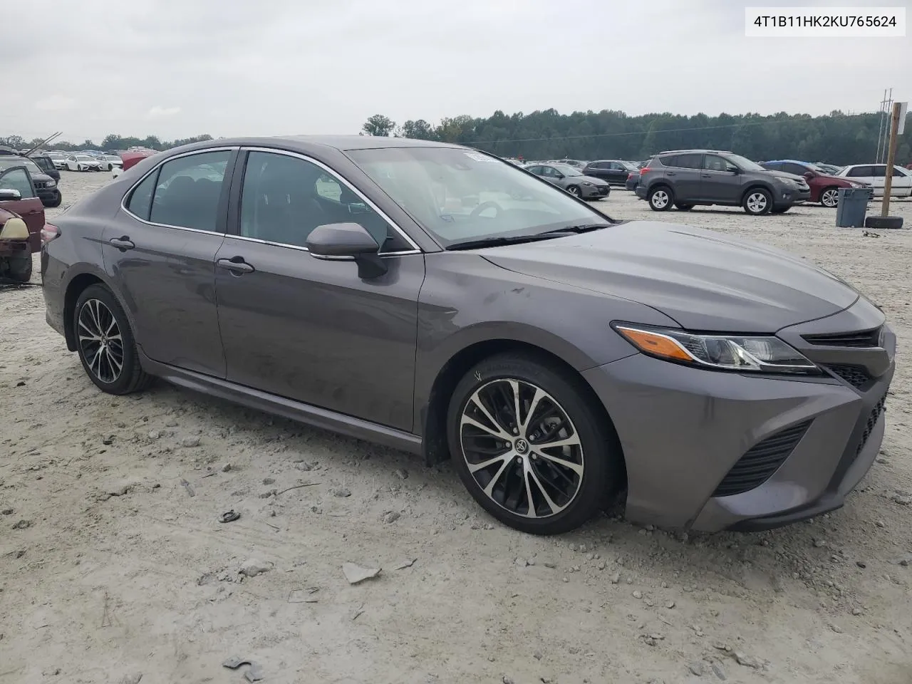 2019 Toyota Camry L VIN: 4T1B11HK2KU765624 Lot: 72924144