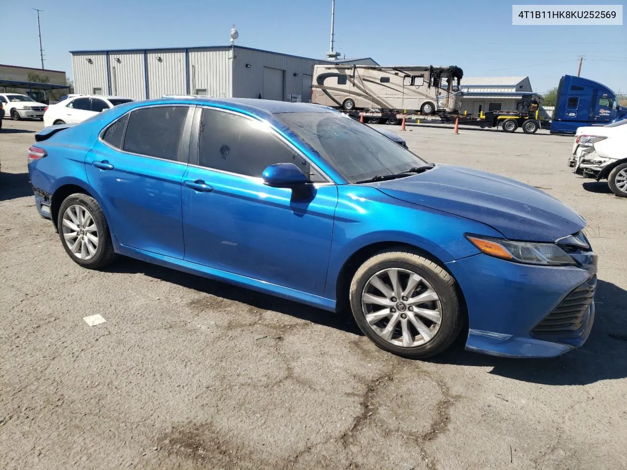 4T1B11HK8KU252569 2019 Toyota Camry L