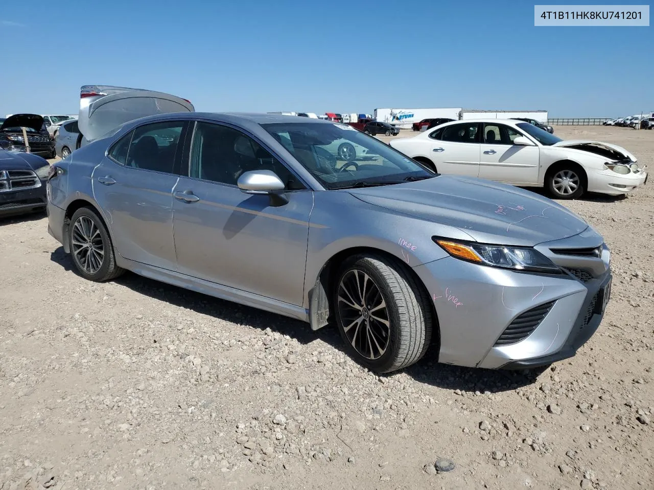 4T1B11HK8KU741201 2019 Toyota Camry L