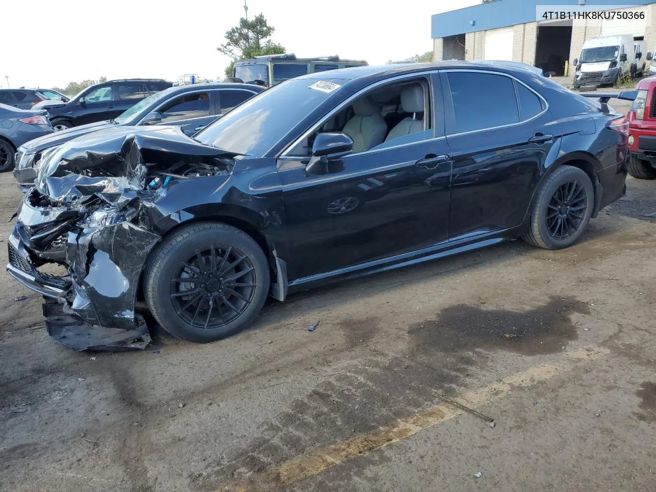 4T1B11HK8KU750366 2019 Toyota Camry L