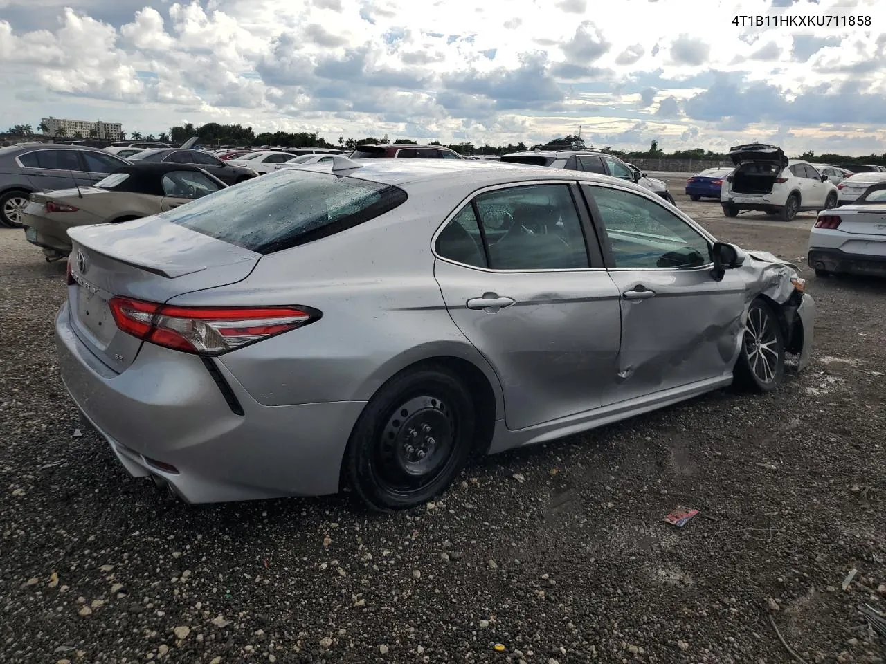 2019 Toyota Camry L VIN: 4T1B11HKXKU711858 Lot: 74447344