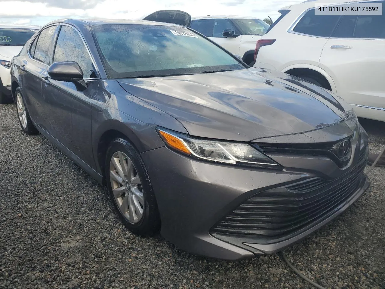 4T1B11HK1KU175592 2019 Toyota Camry L