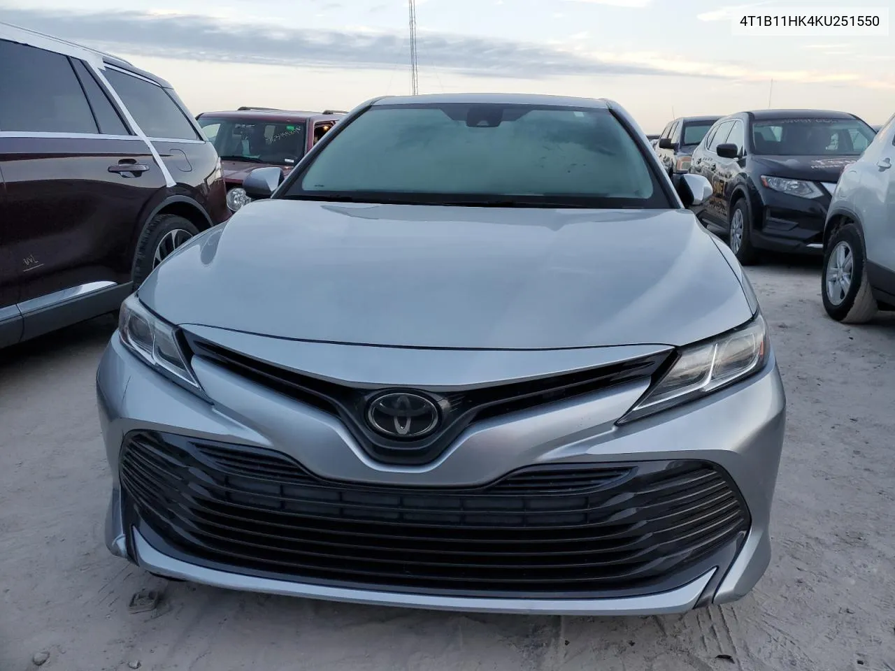 2019 Toyota Camry L VIN: 4T1B11HK4KU251550 Lot: 74949554