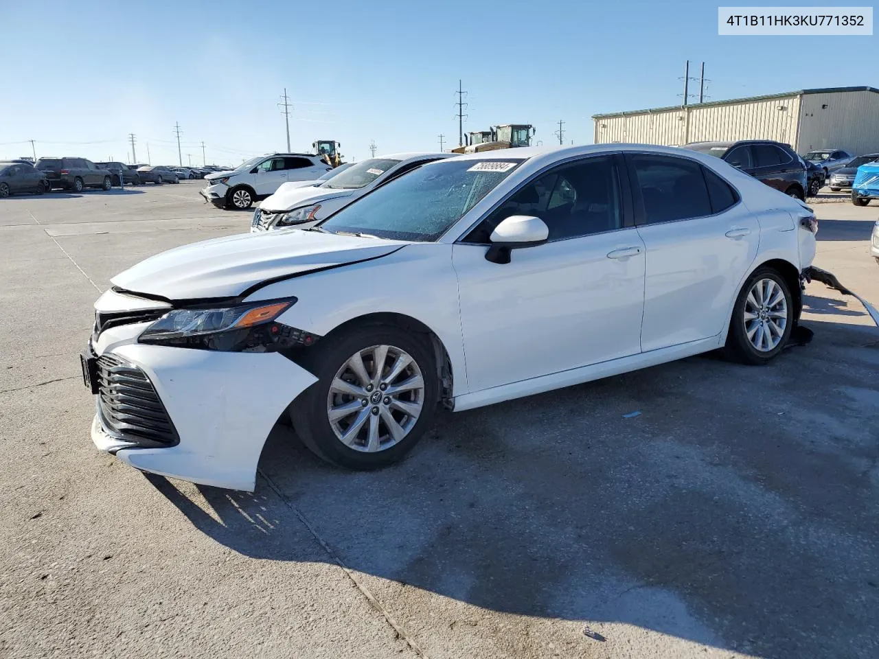 2019 Toyota Camry L VIN: 4T1B11HK3KU771352 Lot: 75809884