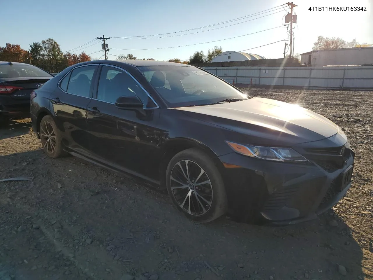 2019 Toyota Camry L VIN: 4T1B11HK6KU163342 Lot: 76842904