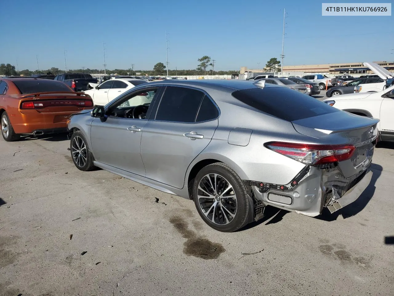 2019 Toyota Camry L VIN: 4T1B11HK1KU766926 Lot: 77026334