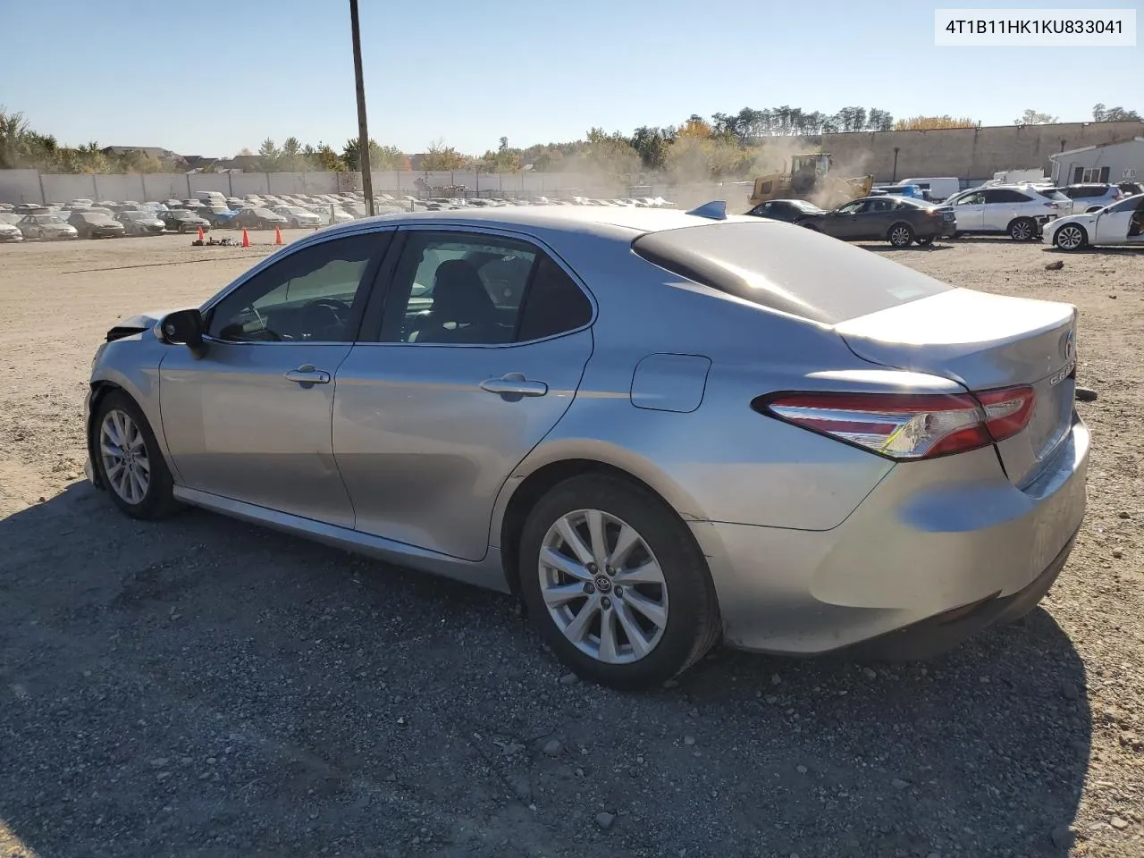 2019 Toyota Camry L VIN: 4T1B11HK1KU833041 Lot: 77137454