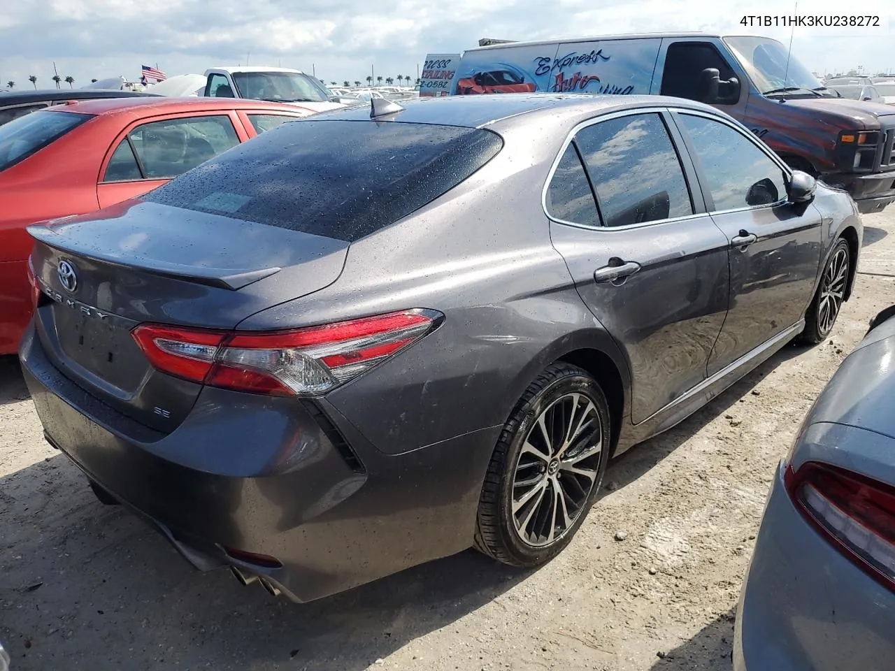 2019 Toyota Camry L VIN: 4T1B11HK3KU238272 Lot: 77573194