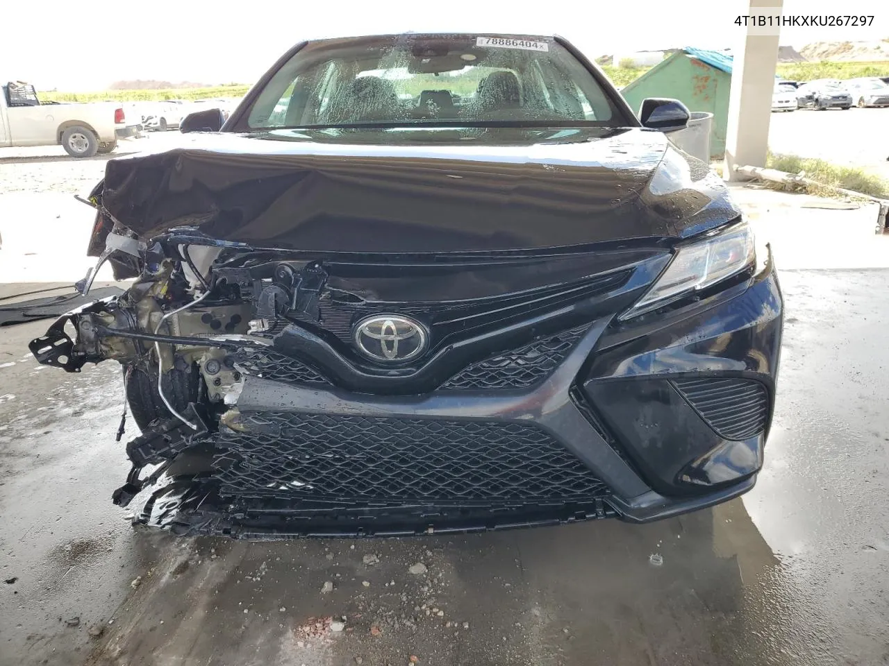 2019 Toyota Camry L VIN: 4T1B11HKXKU267297 Lot: 78886404