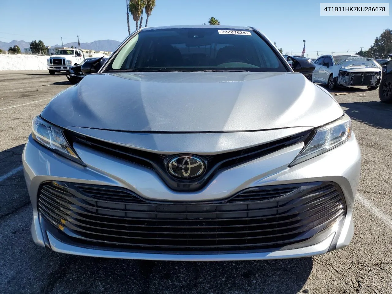 2019 Toyota Camry L VIN: 4T1B11HK7KU286678 Lot: 79207624