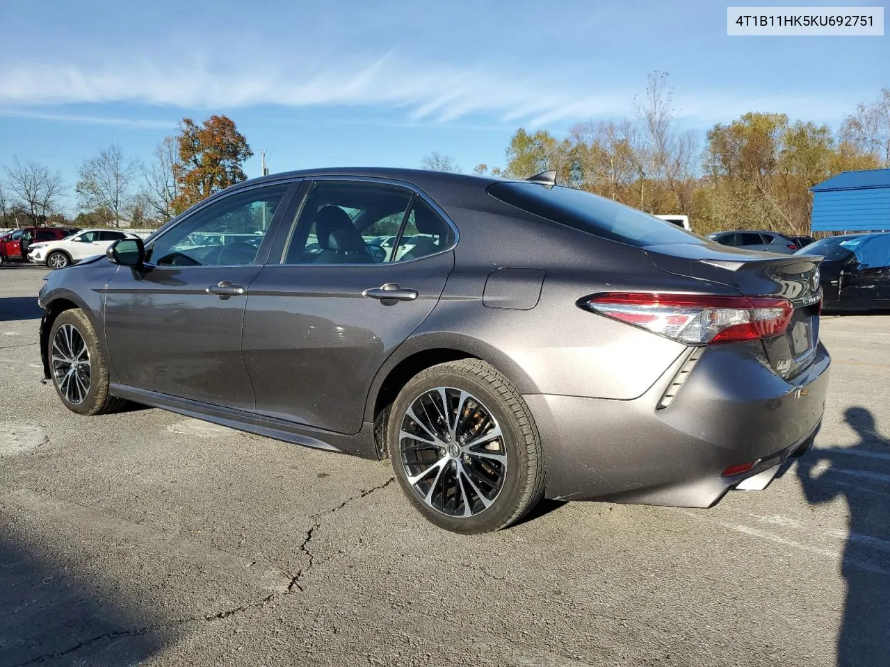 2019 Toyota Camry L VIN: 4T1B11HK5KU692751 Lot: 80026184