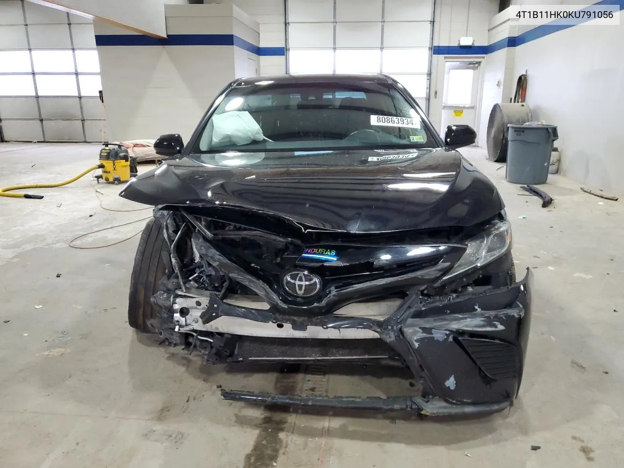 2019 Toyota Camry L VIN: 4T1B11HK0KU791056 Lot: 80863934