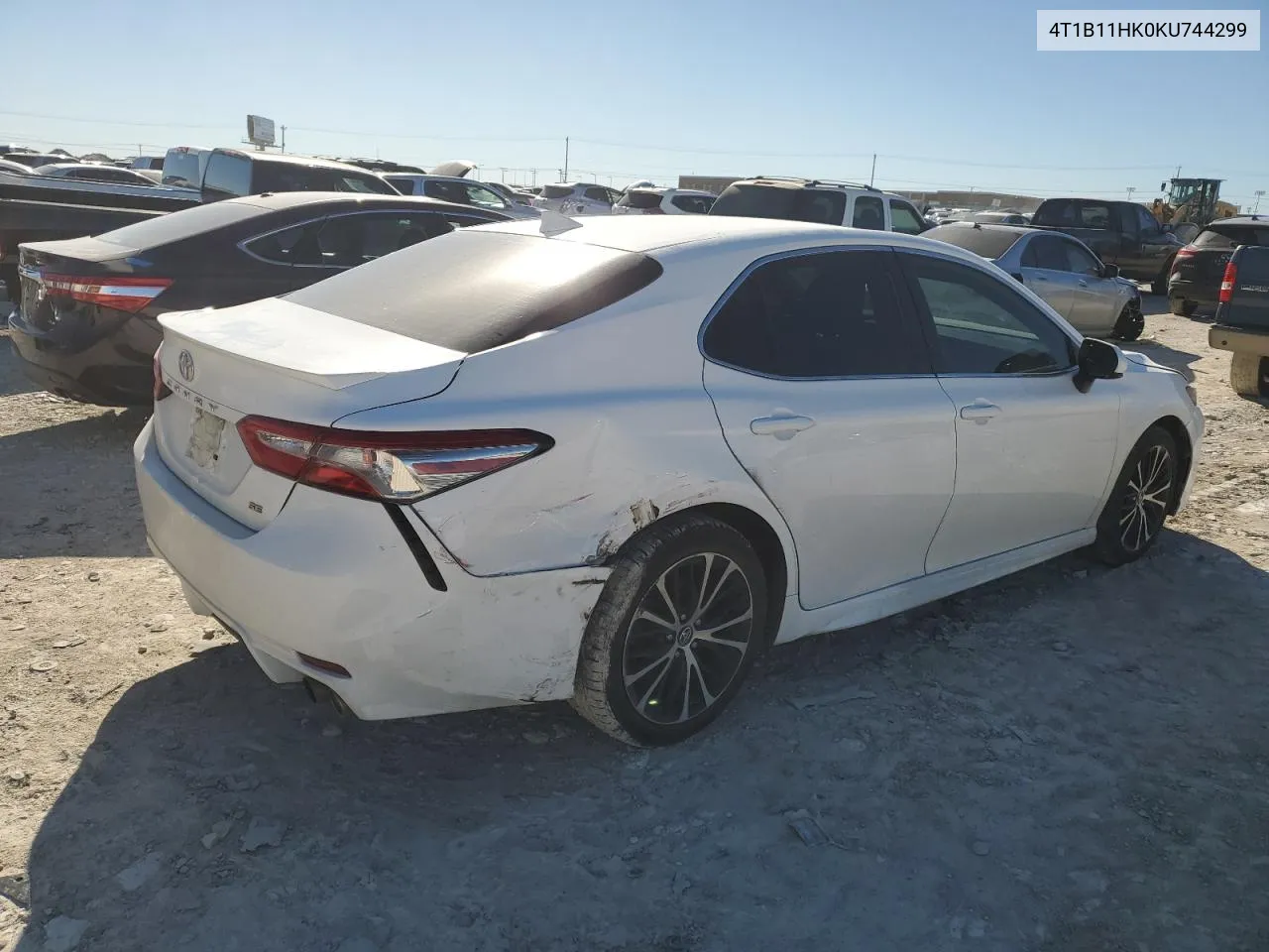 2019 Toyota Camry L VIN: 4T1B11HK0KU744299 Lot: 81161784