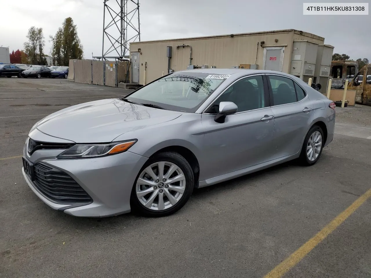 2019 Toyota Camry L VIN: 4T1B11HK5KU831308 Lot: 81682444