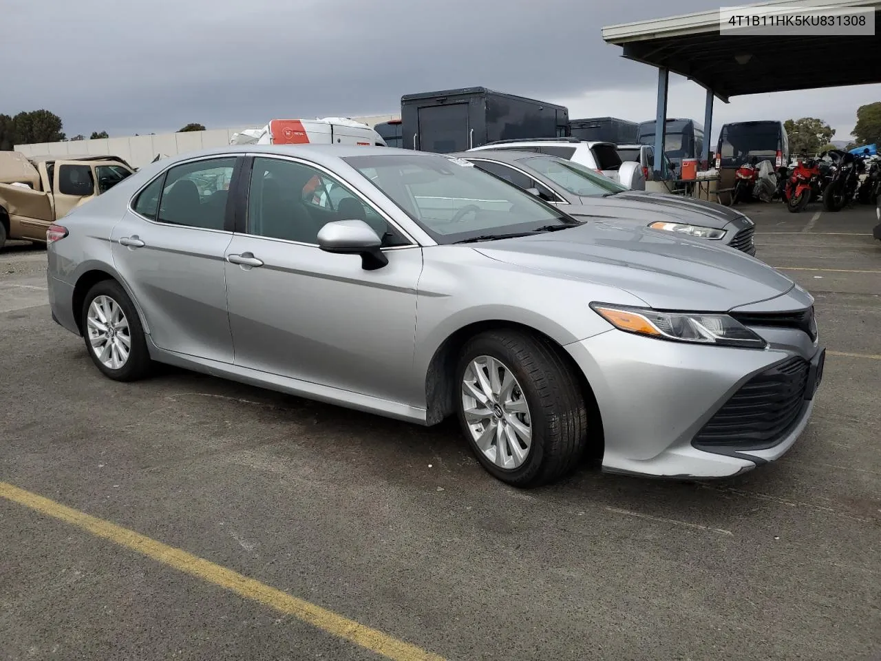 2019 Toyota Camry L VIN: 4T1B11HK5KU831308 Lot: 81682444