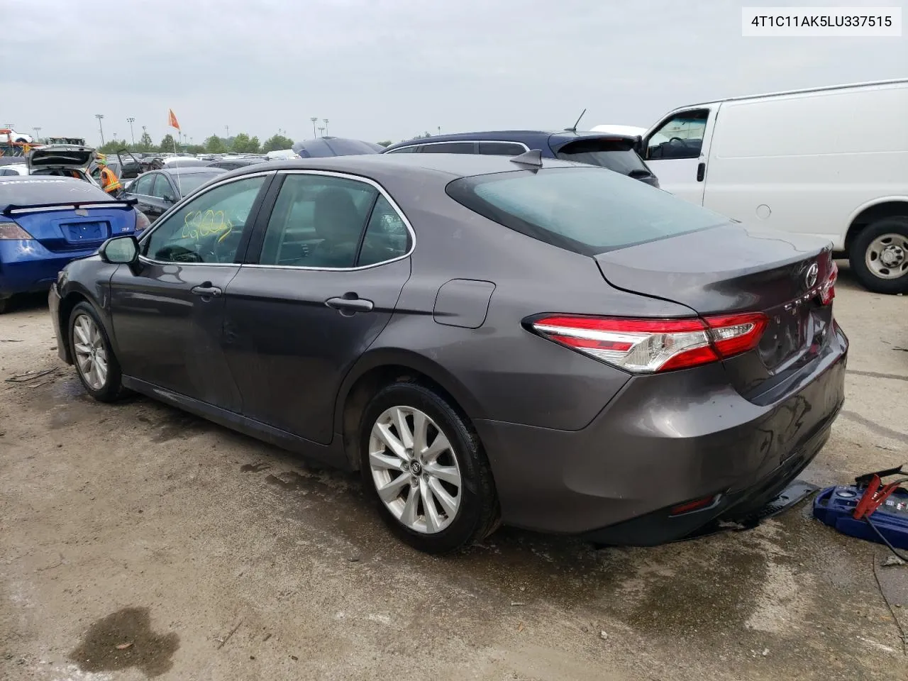 2020 Toyota Camry Le VIN: 4T1C11AK5LU337515 Lot: 62398194