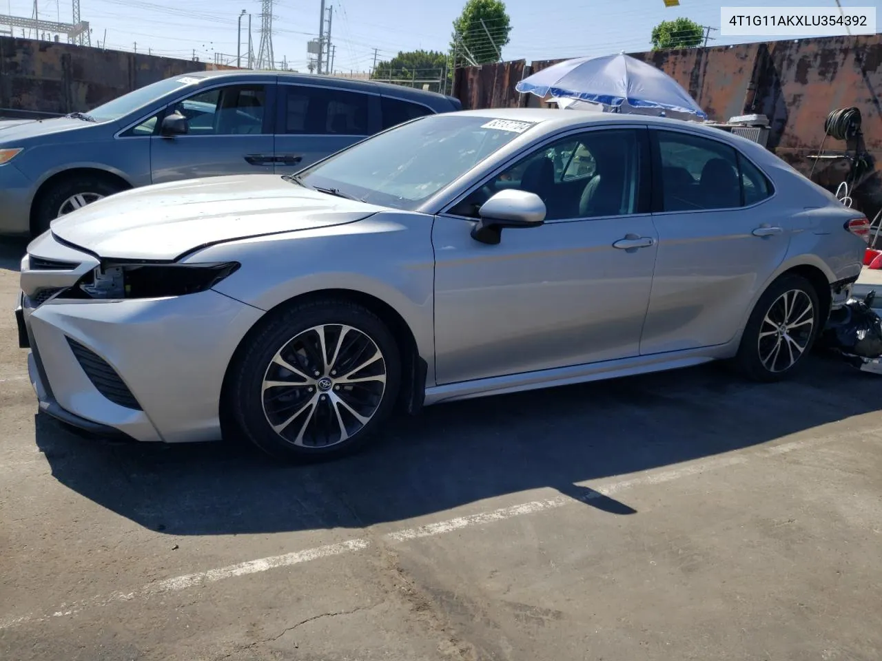 2020 Toyota Camry Se VIN: 4T1G11AKXLU354392 Lot: 63137704