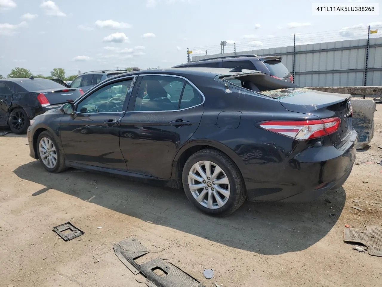 2020 Toyota Camry Le VIN: 4T1L11AK5LU388268 Lot: 64698684