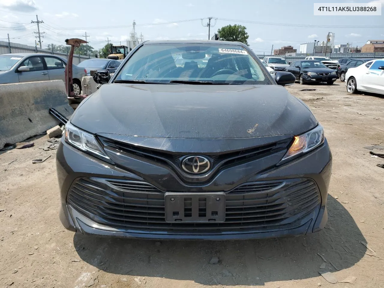 2020 Toyota Camry Le VIN: 4T1L11AK5LU388268 Lot: 64698684