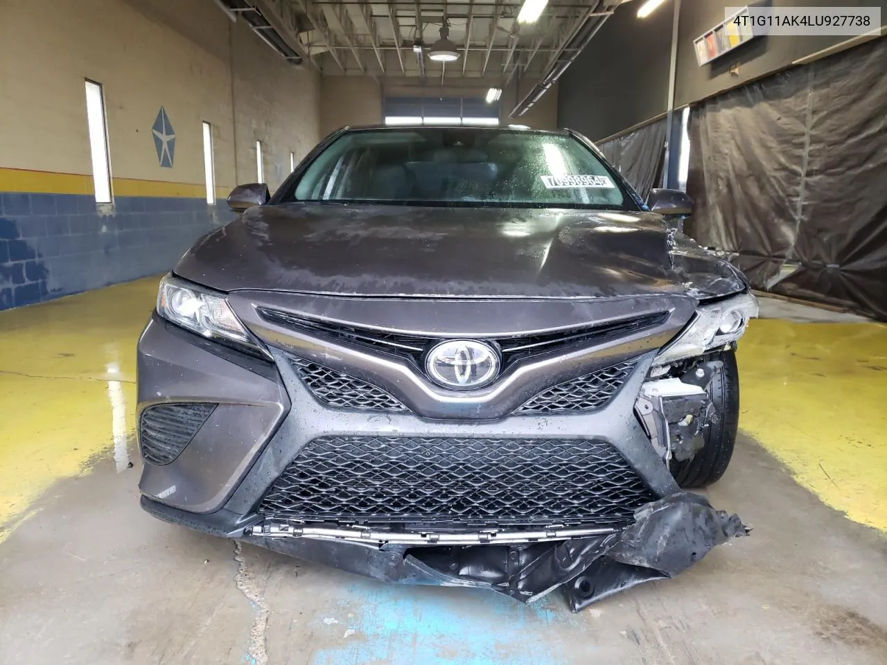 2020 Toyota Camry Se VIN: 4T1G11AK4LU927738 Lot: 70998964