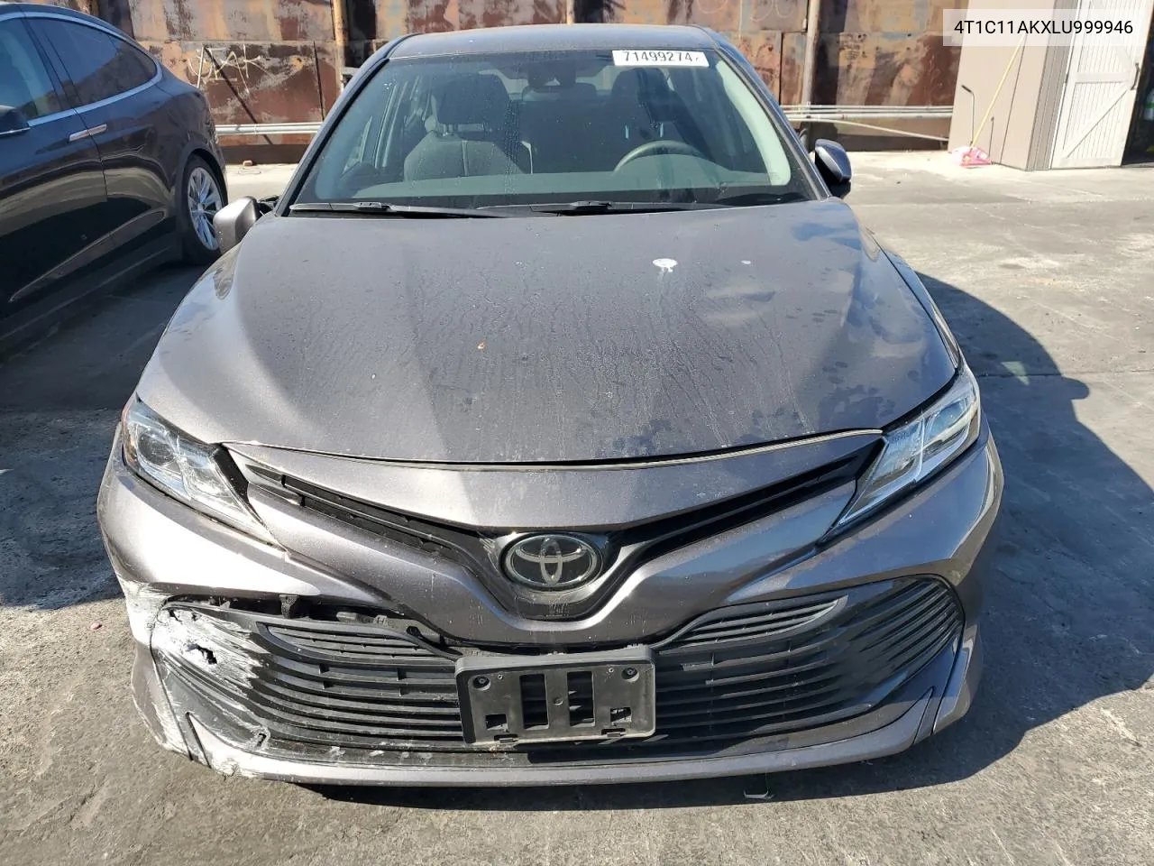 2020 Toyota Camry Le VIN: 4T1C11AKXLU999946 Lot: 71499274