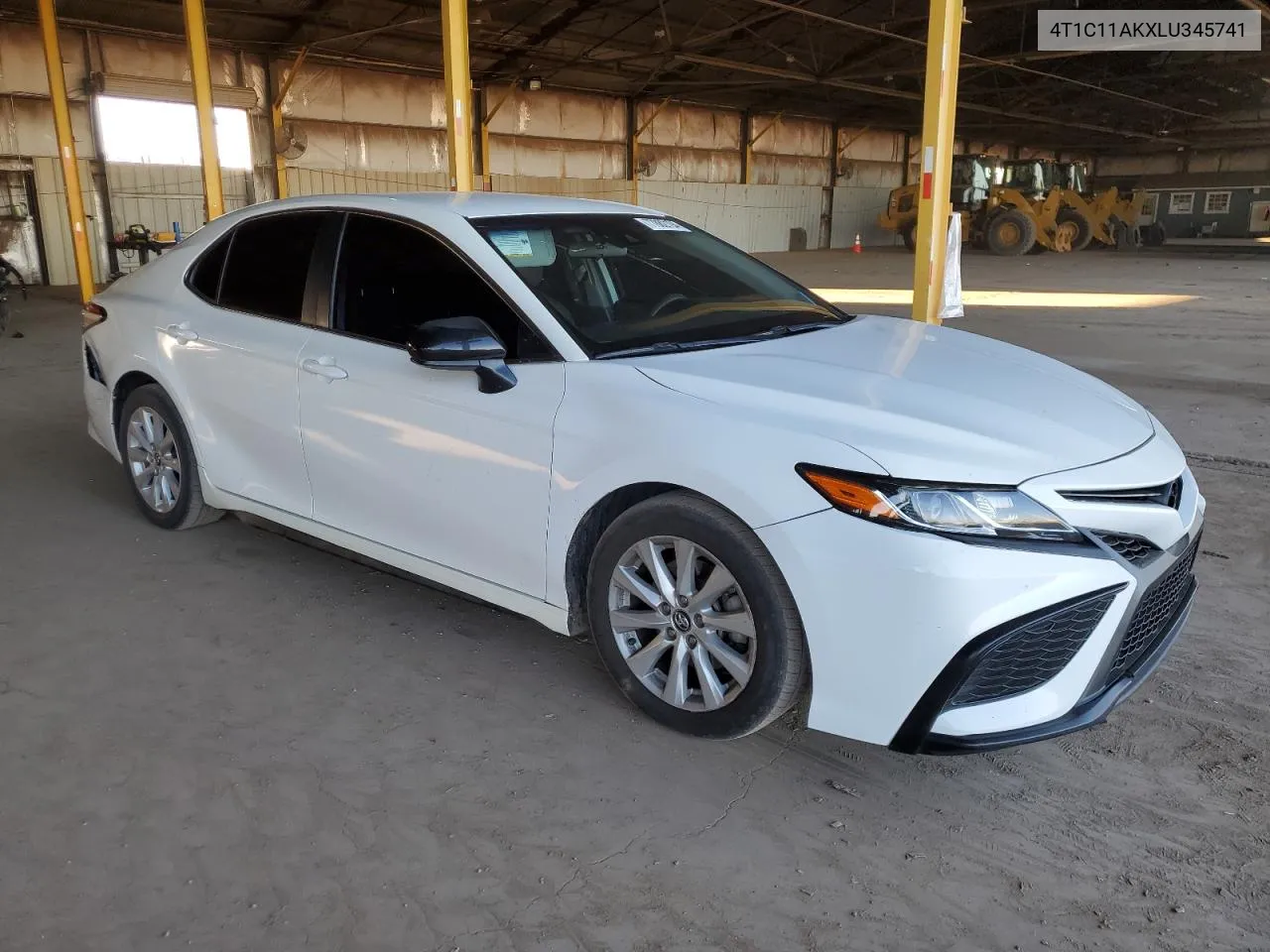 2020 Toyota Camry Le VIN: 4T1C11AKXLU345741 Lot: 77882194