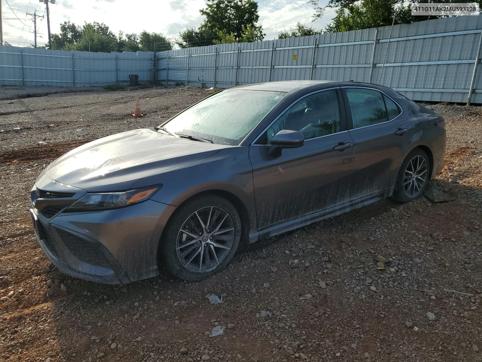 4T1G11AK2MU593128 2021 Toyota Camry Se