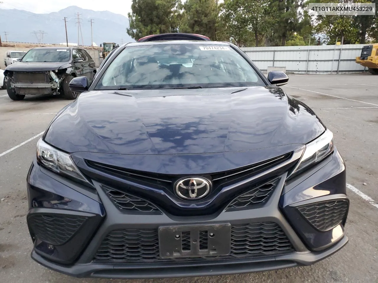 2021 Toyota Camry Se VIN: 4T1G11AKXMU453229 Lot: 70474234