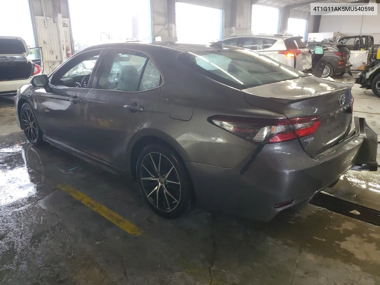 2021 Toyota Camry Se VIN: 4T1G11AK5MU540598 Lot: 71047354