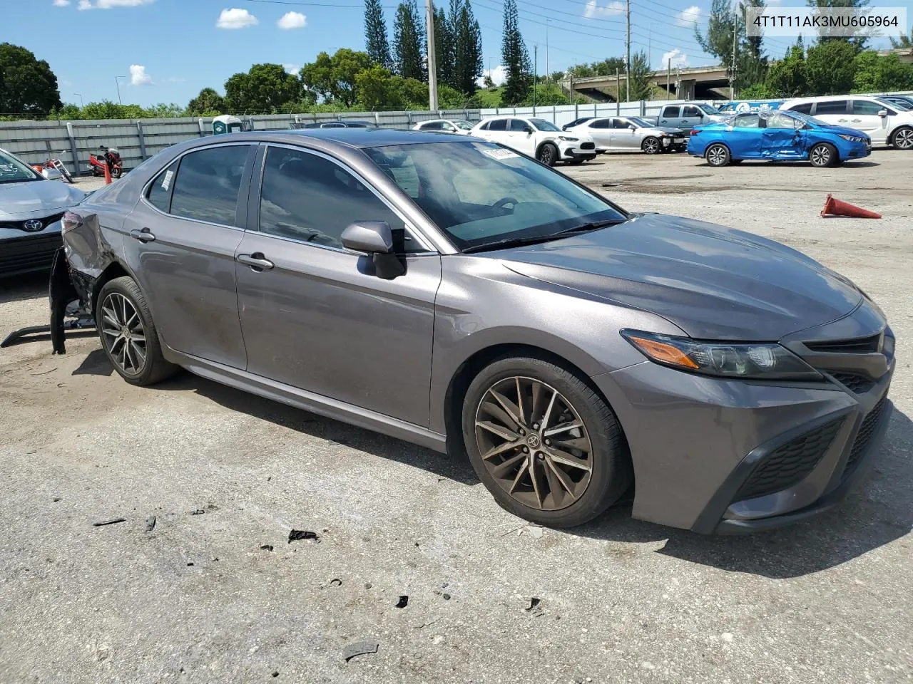 2021 Toyota Camry Se VIN: 4T1T11AK3MU605964 Lot: 71817244