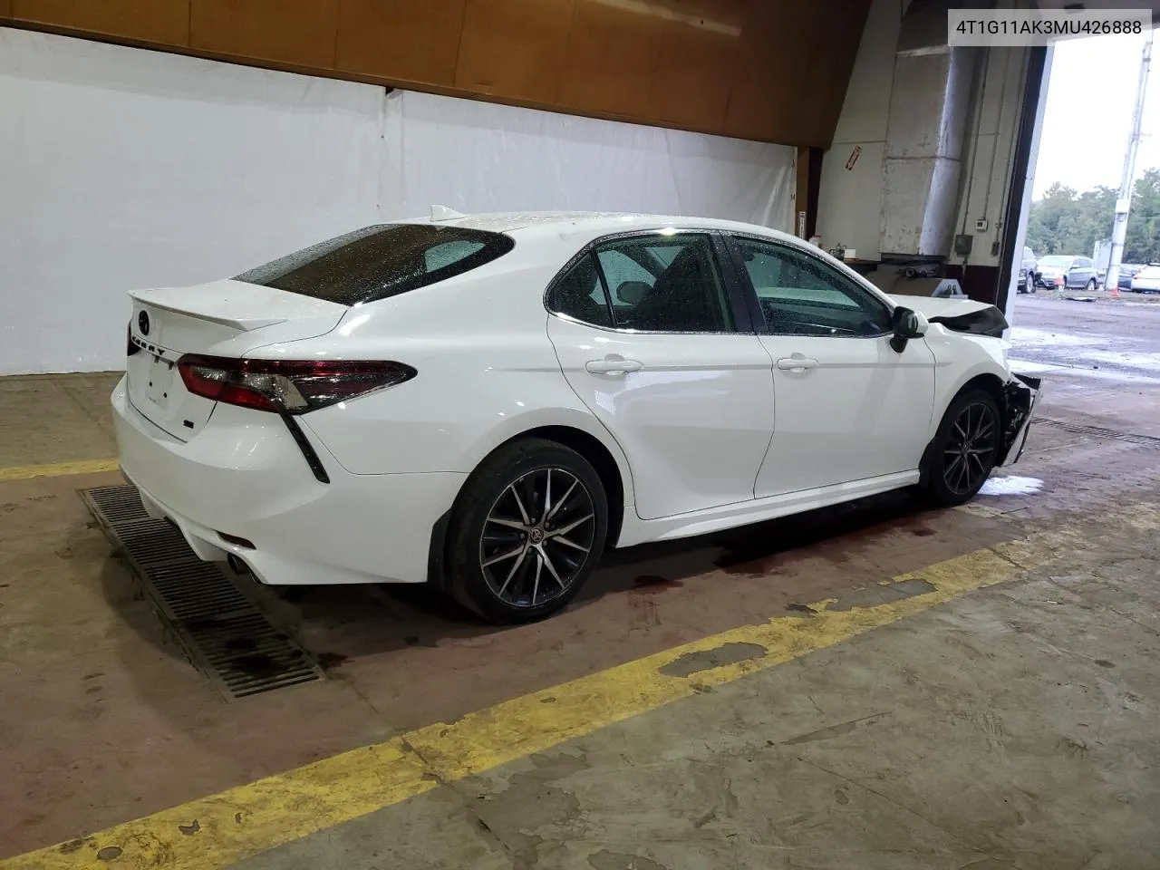 4T1G11AK3MU426888 2021 Toyota Camry Se