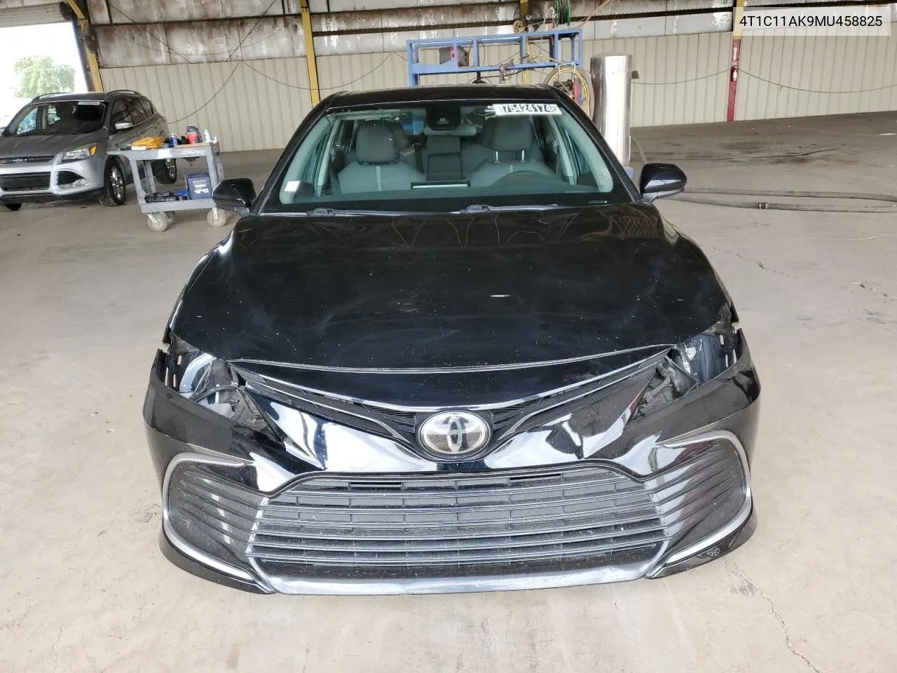 2021 Toyota Camry Le VIN: 4T1C11AK9MU458825 Lot: 75424174