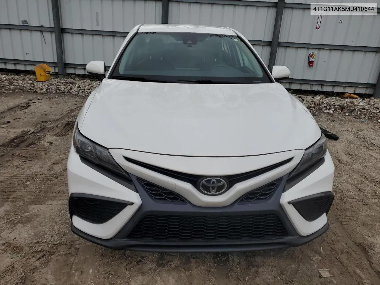 2021 Toyota Camry Se VIN: 4T1G11AK5MU410644 Lot: 75932504