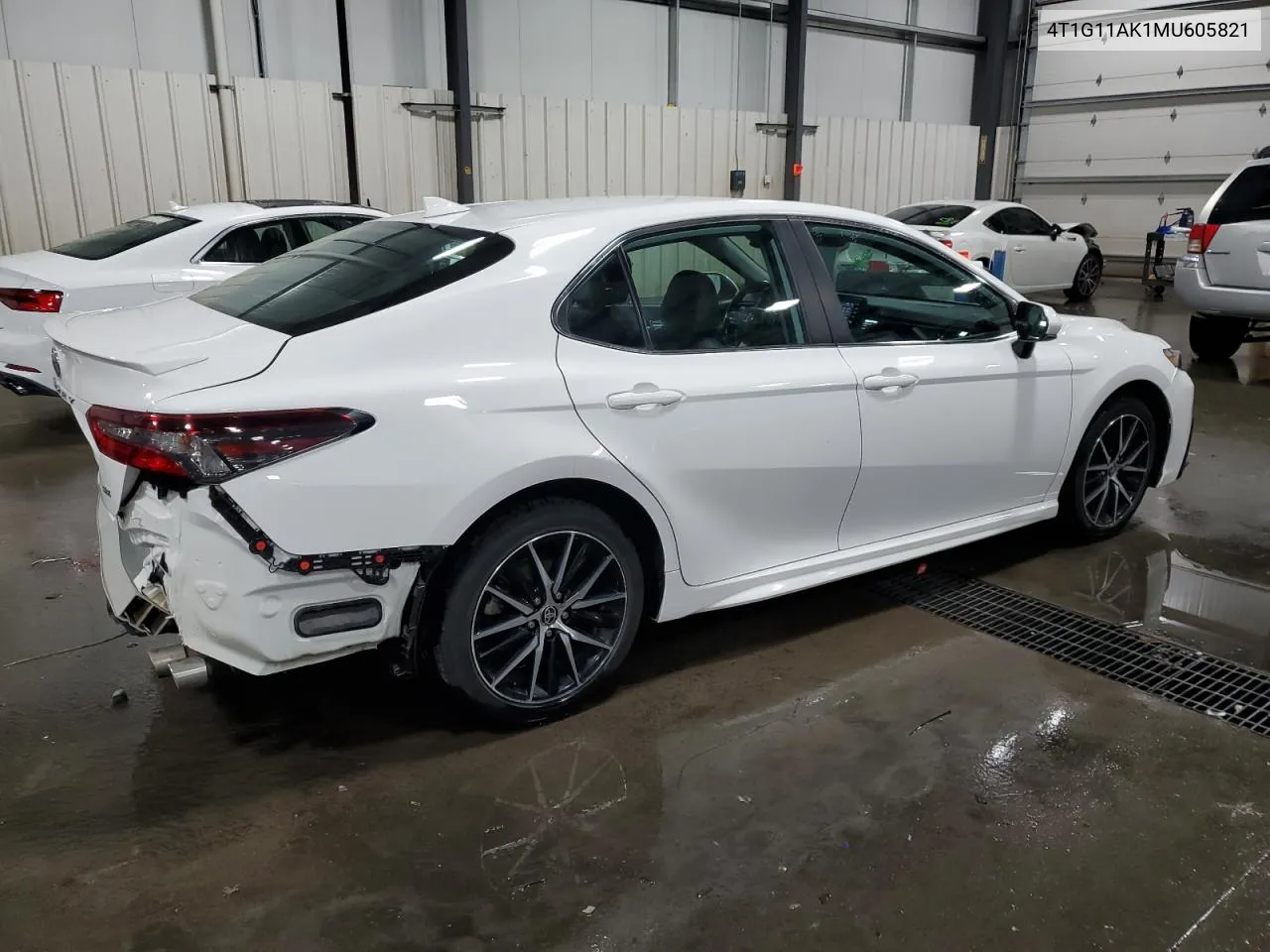 2021 Toyota Camry Se VIN: 4T1G11AK1MU605821 Lot: 76560214