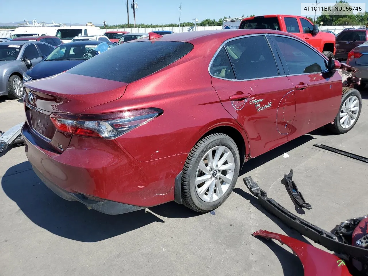 4T1C11BK1NU055745 2022 Toyota Camry Le