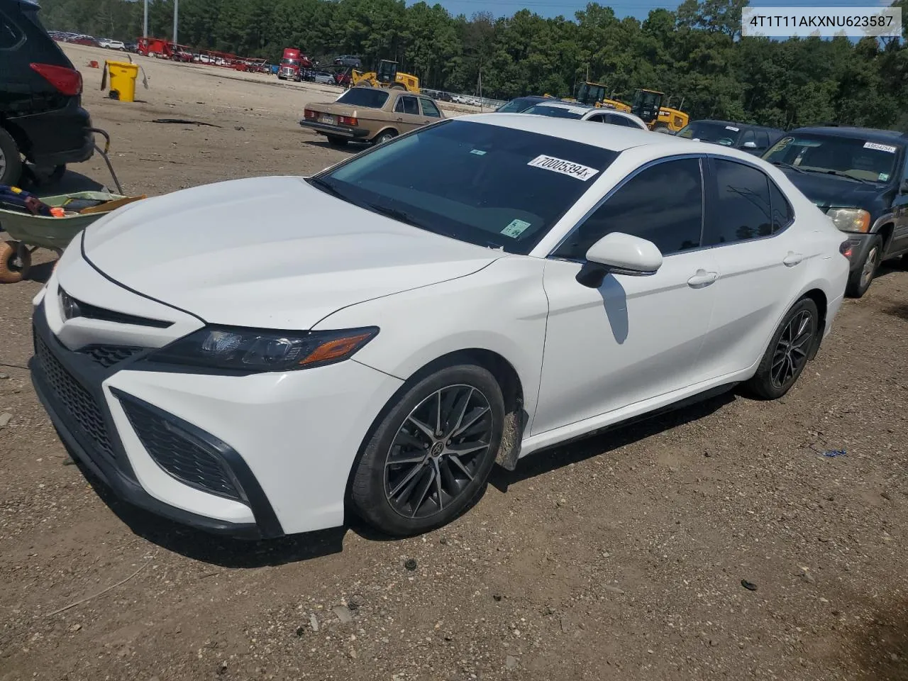 4T1T11AKXNU623587 2022 Toyota Camry Se